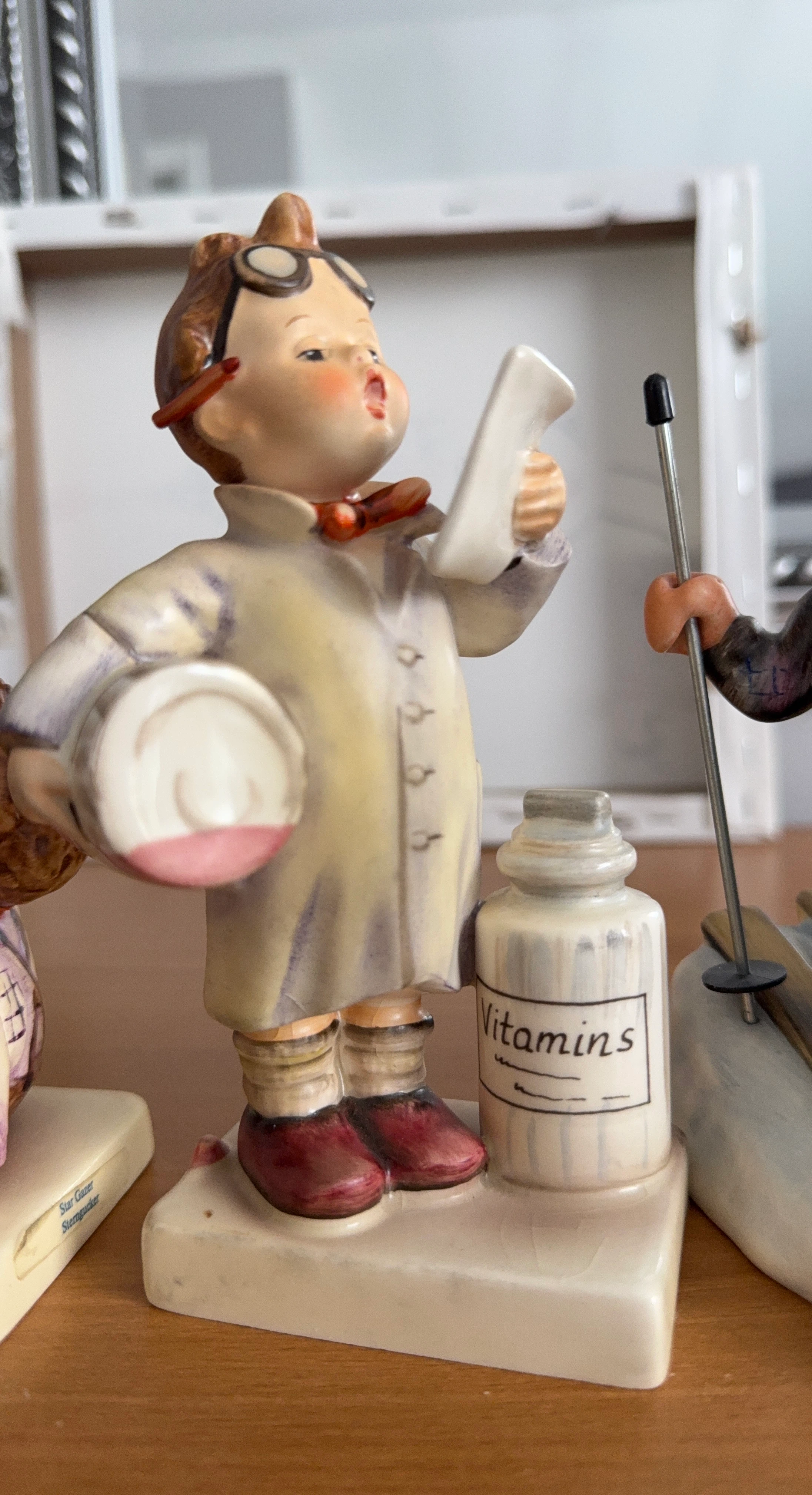 Goebel Hummel "Star Gazer" "Stern gucker" Figurine