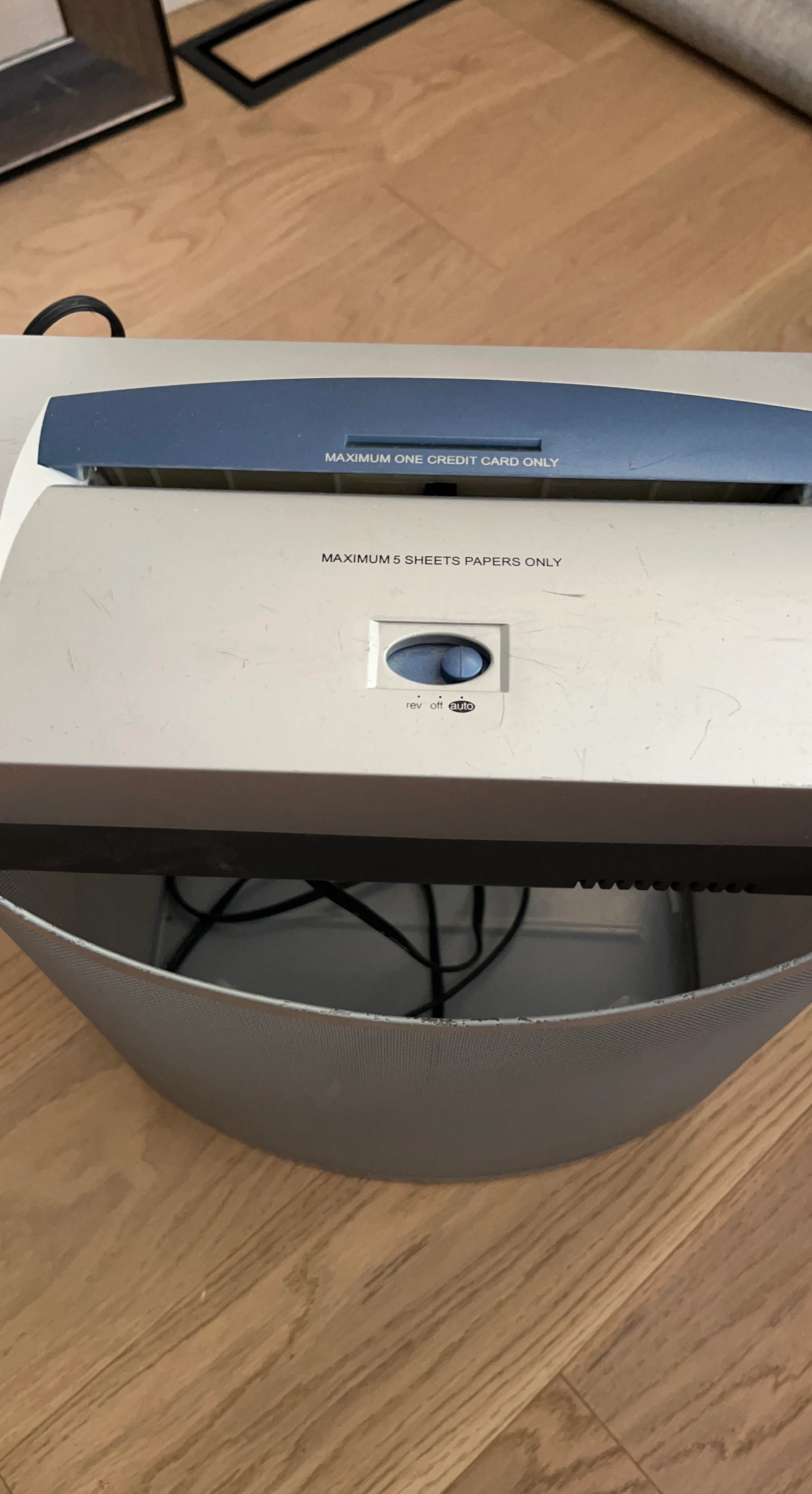 Aurora AS502MX Paper Shredder