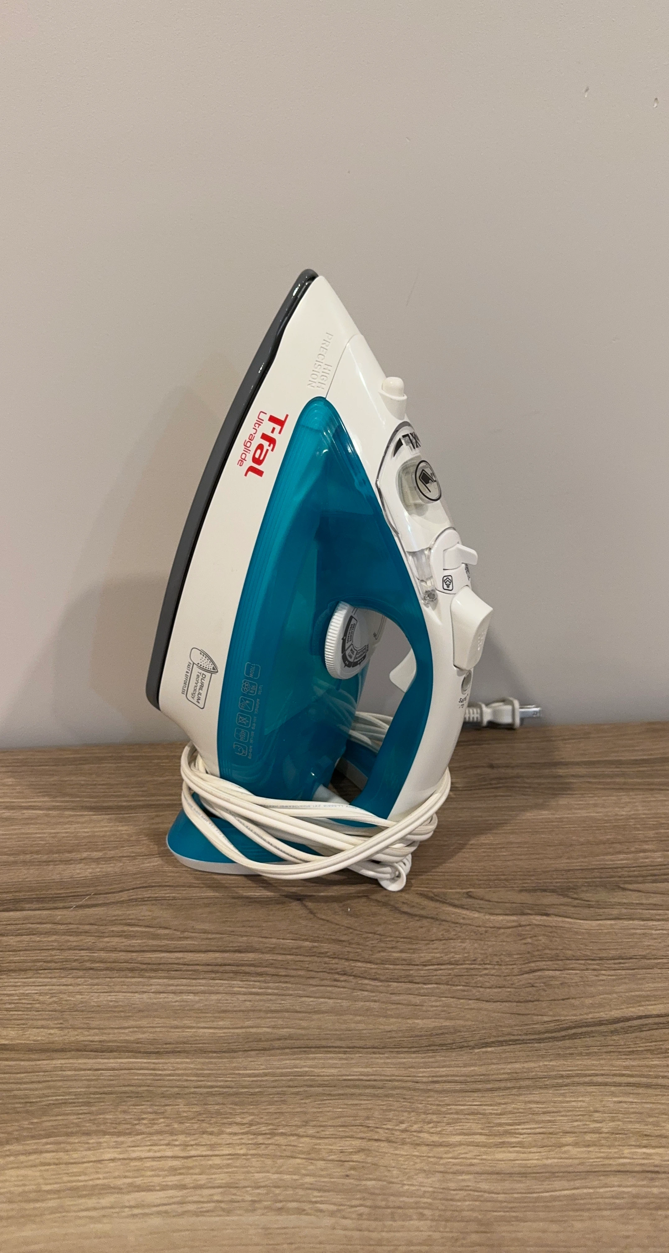 T-fal Ultraglide Steam Iron
