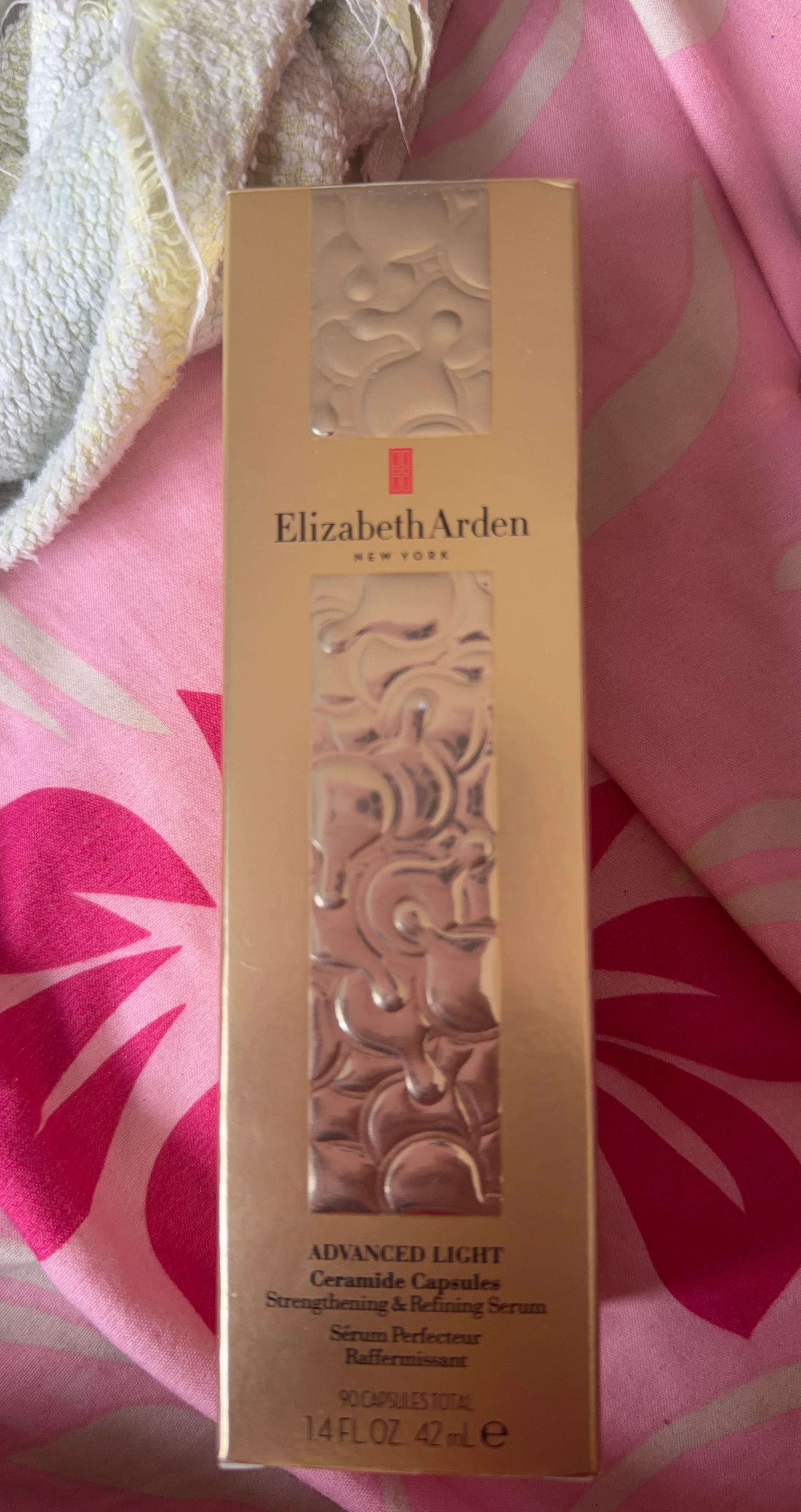 Elizabeth Arden Advanced Light Ceramide Capsules Serum