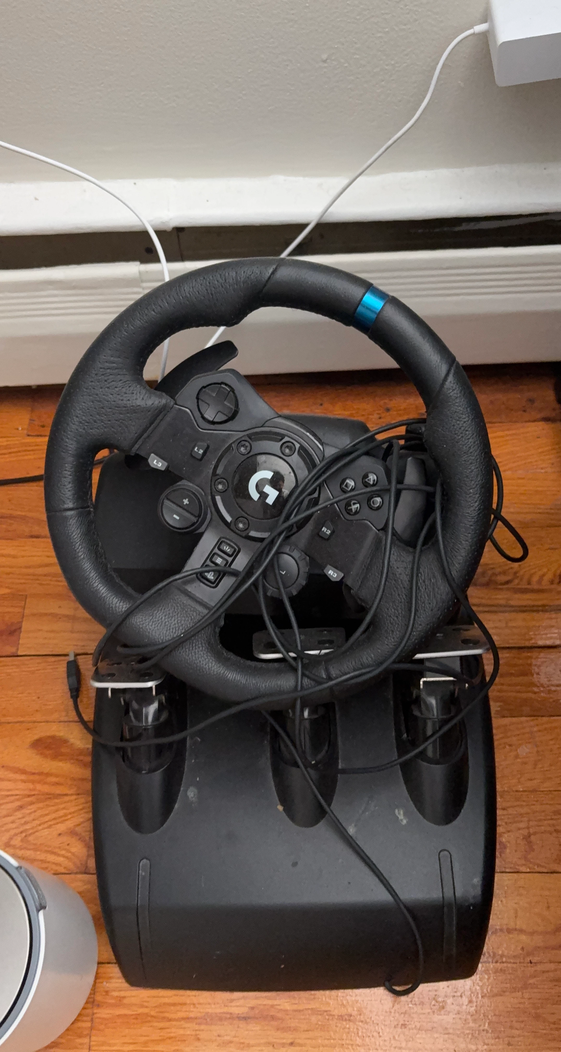 Logitech G29 Racing Wheel and Pedals