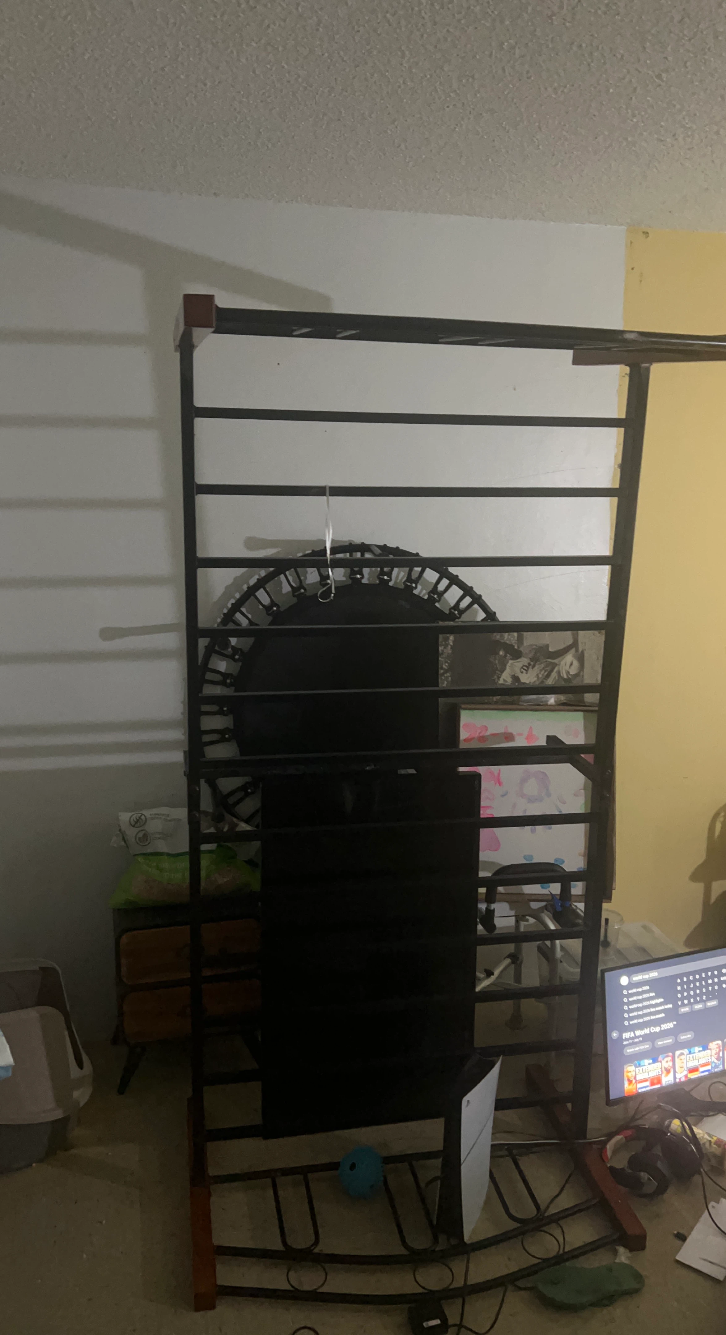 Full size metal frame