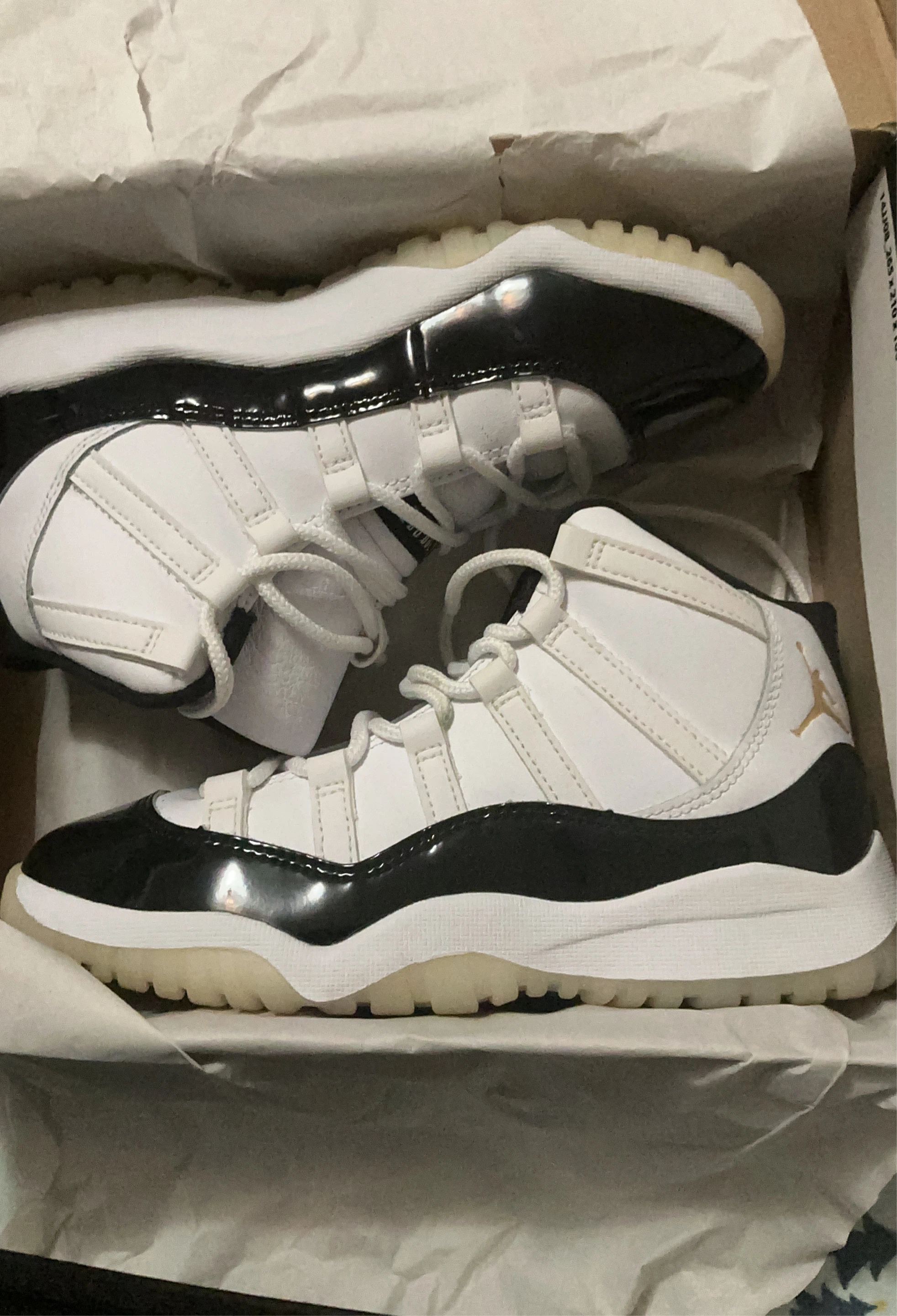 Jordan 11 Retro White Black