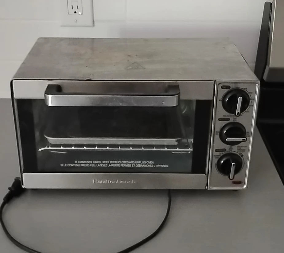 Hamilton Beach Toaster Oven
