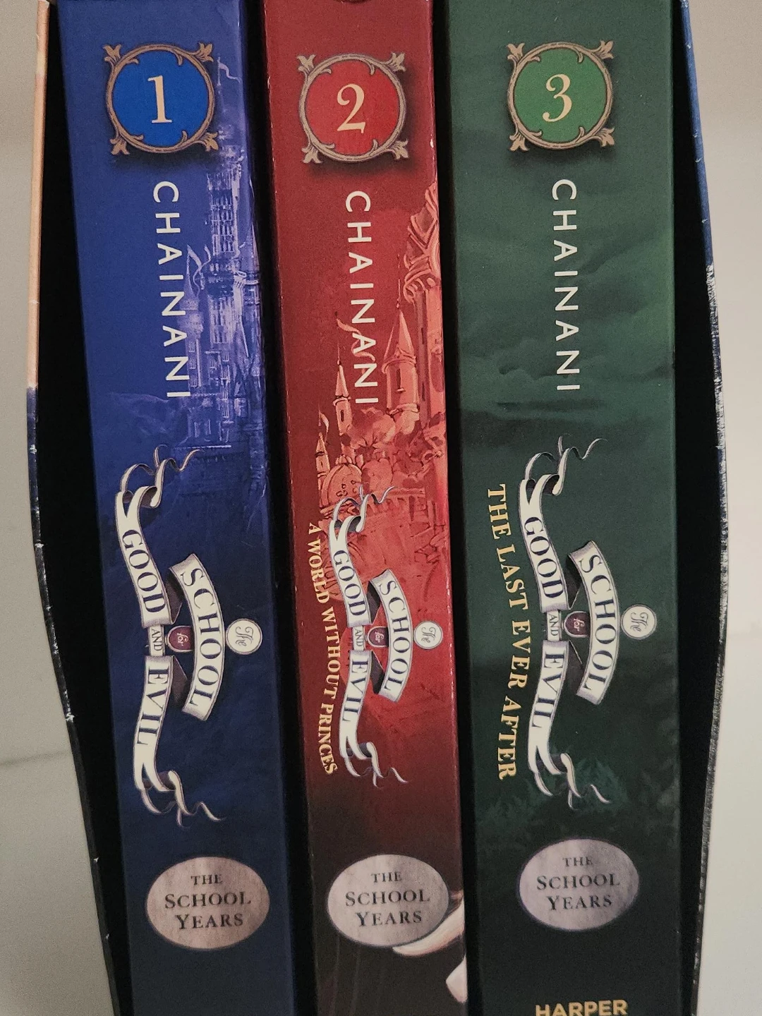 The School for Good and Evil Book Series Box Set