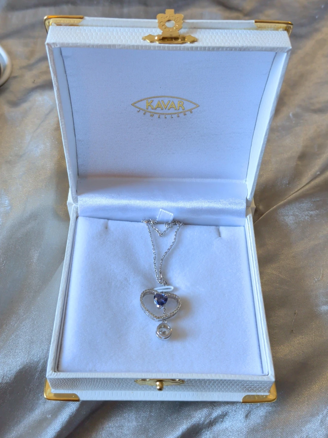 Kavar Jewellers Heart Necklace