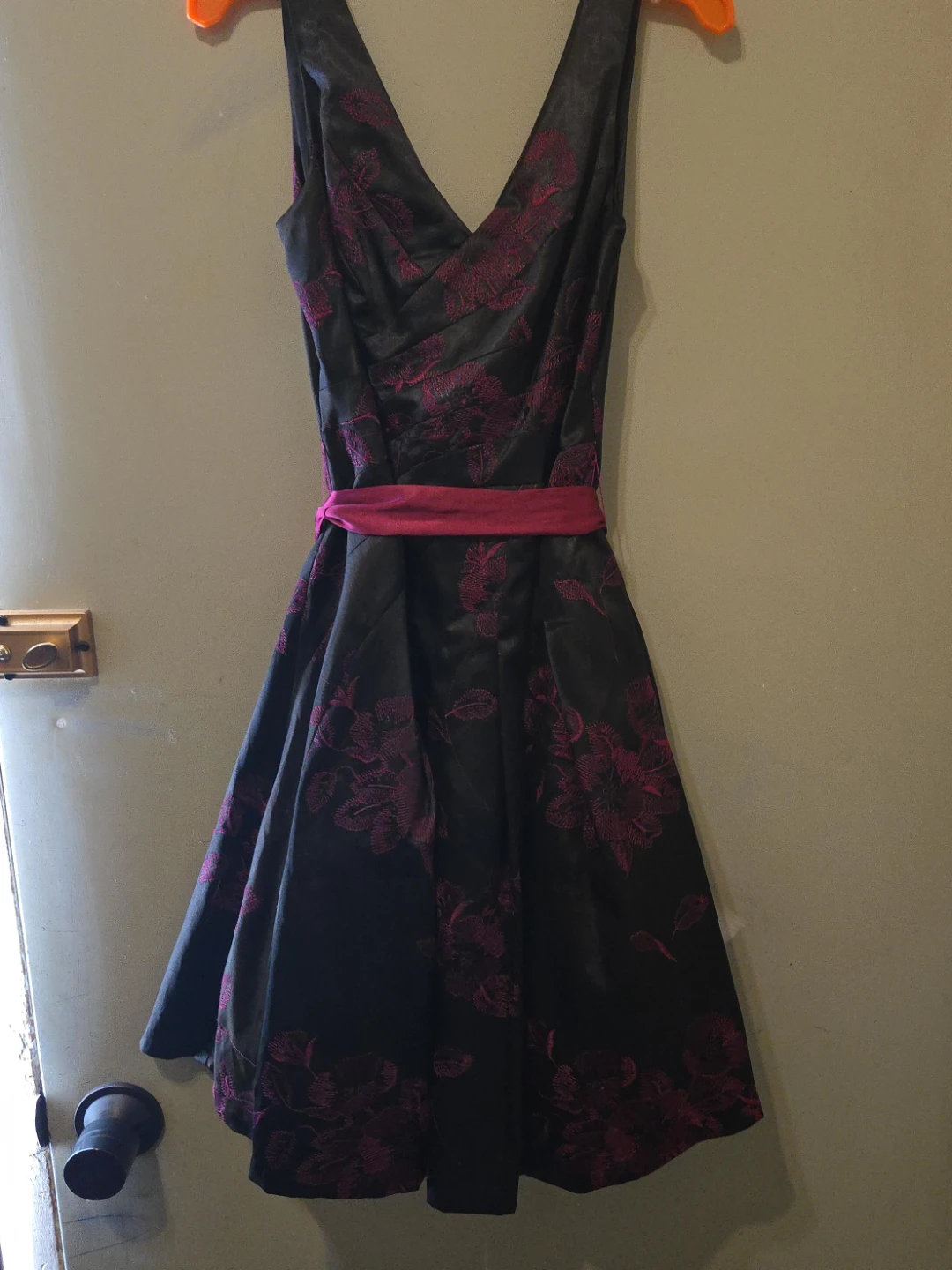 Black and pink floral dress - photo 2