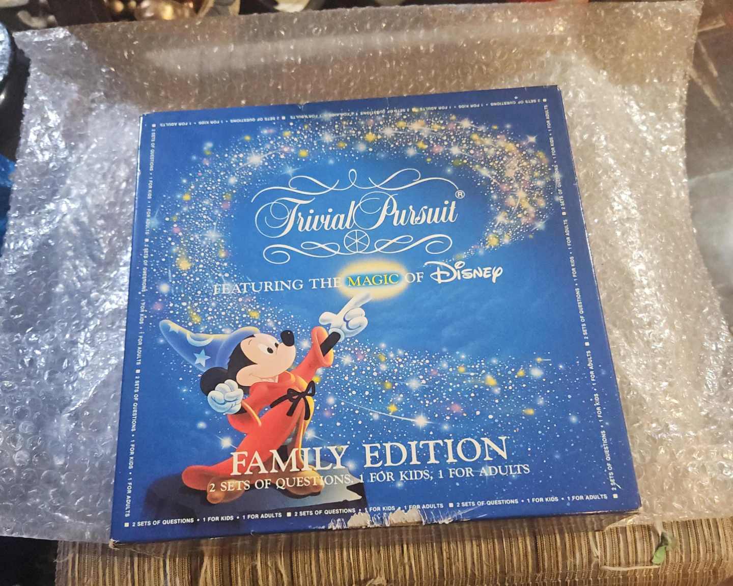 Trivial Pursuit Family Edition Featuring the Magic of Disney
