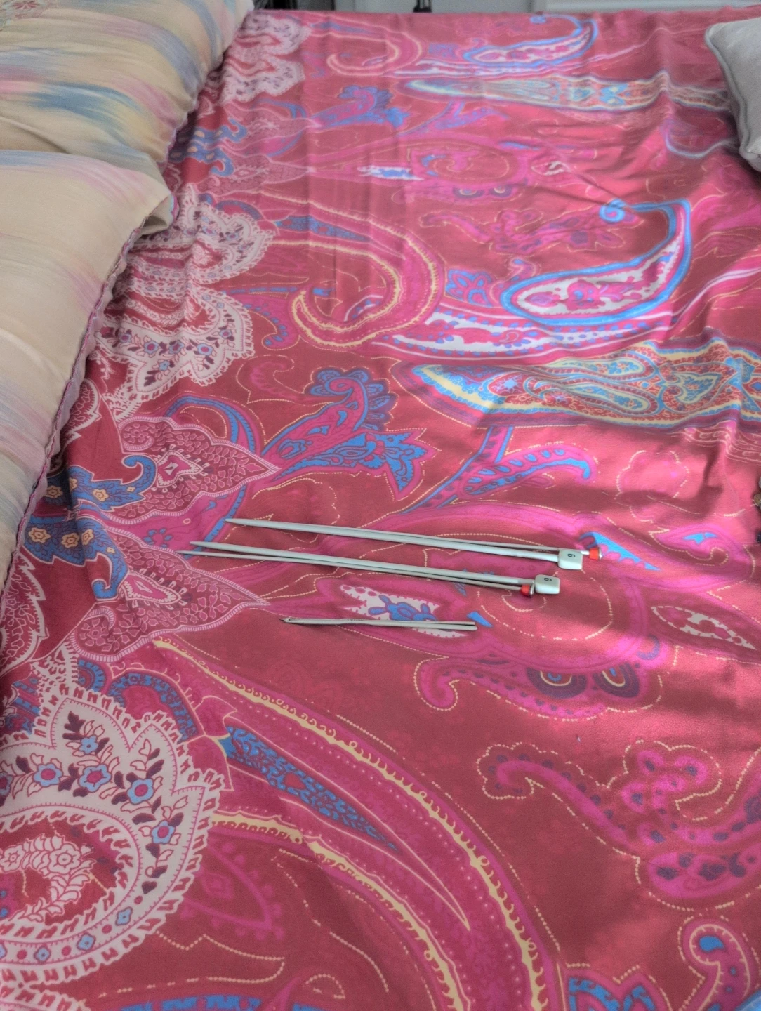 Knitting Needles Set