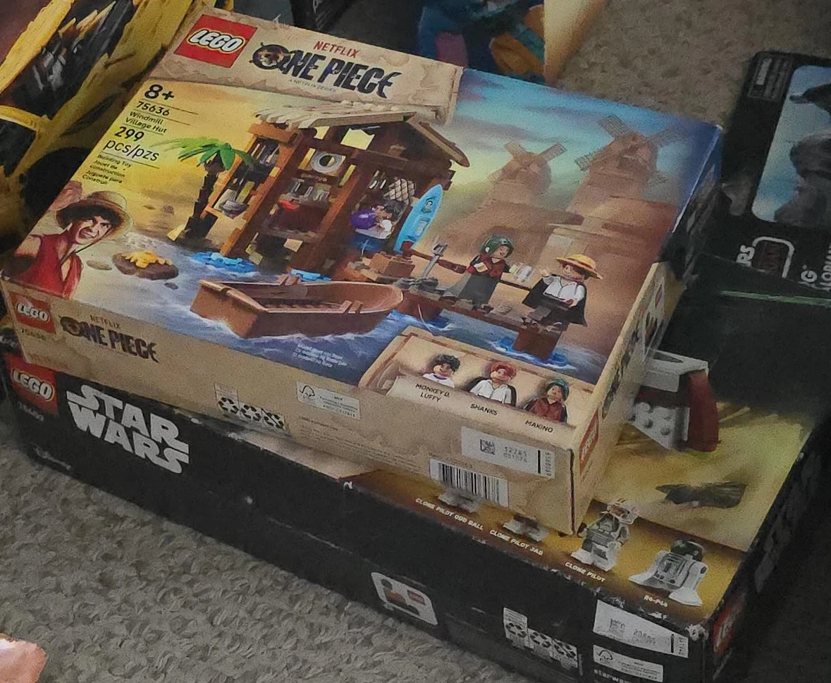 LEGO 75636 One Piece Windmill Village Hut Set