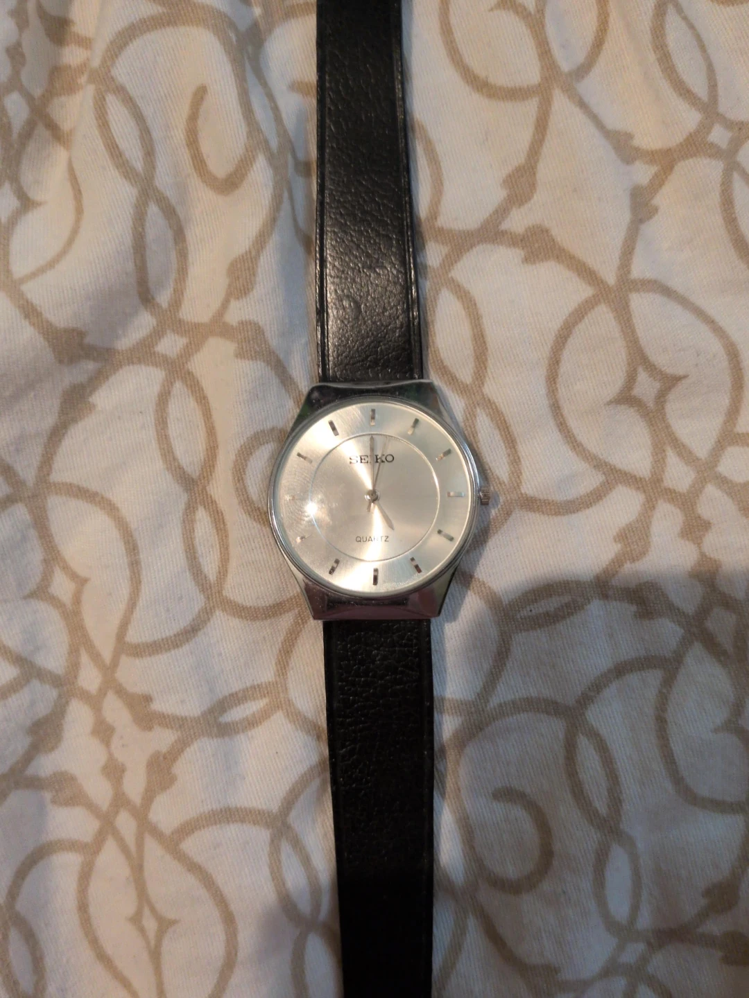 Seiko Quartz Men's Watch-parts-