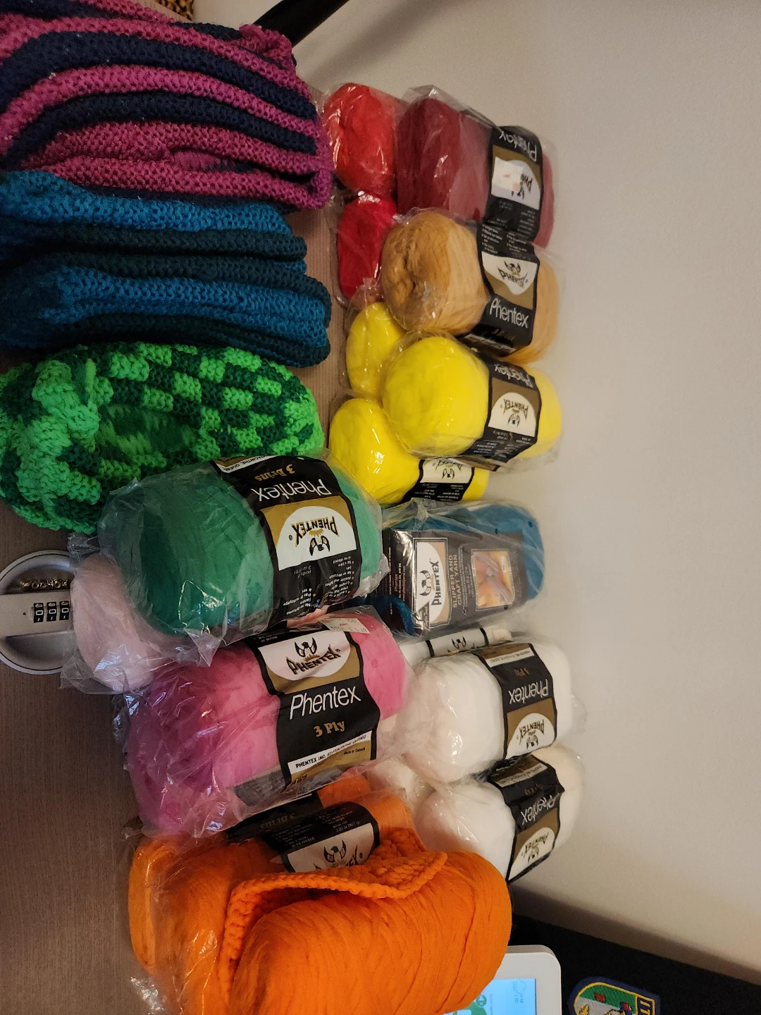 Phentex 3 Ply Yarn Bundle