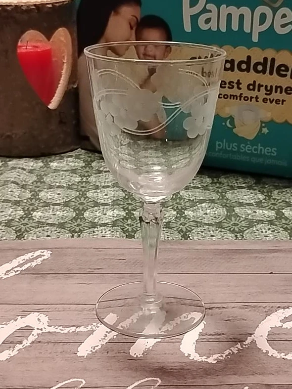 Etched Glass Stemware Wine Glass