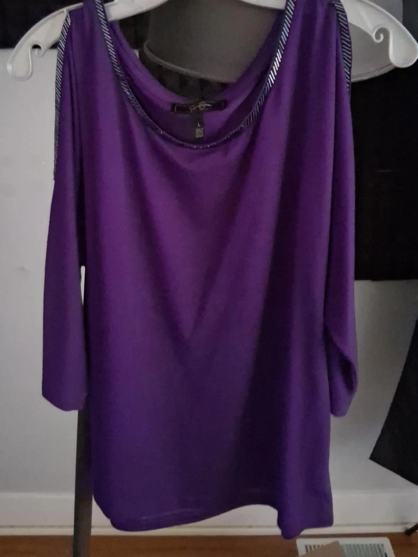 Purple Cold Shoulder Top by Jessica Simpson - Size L