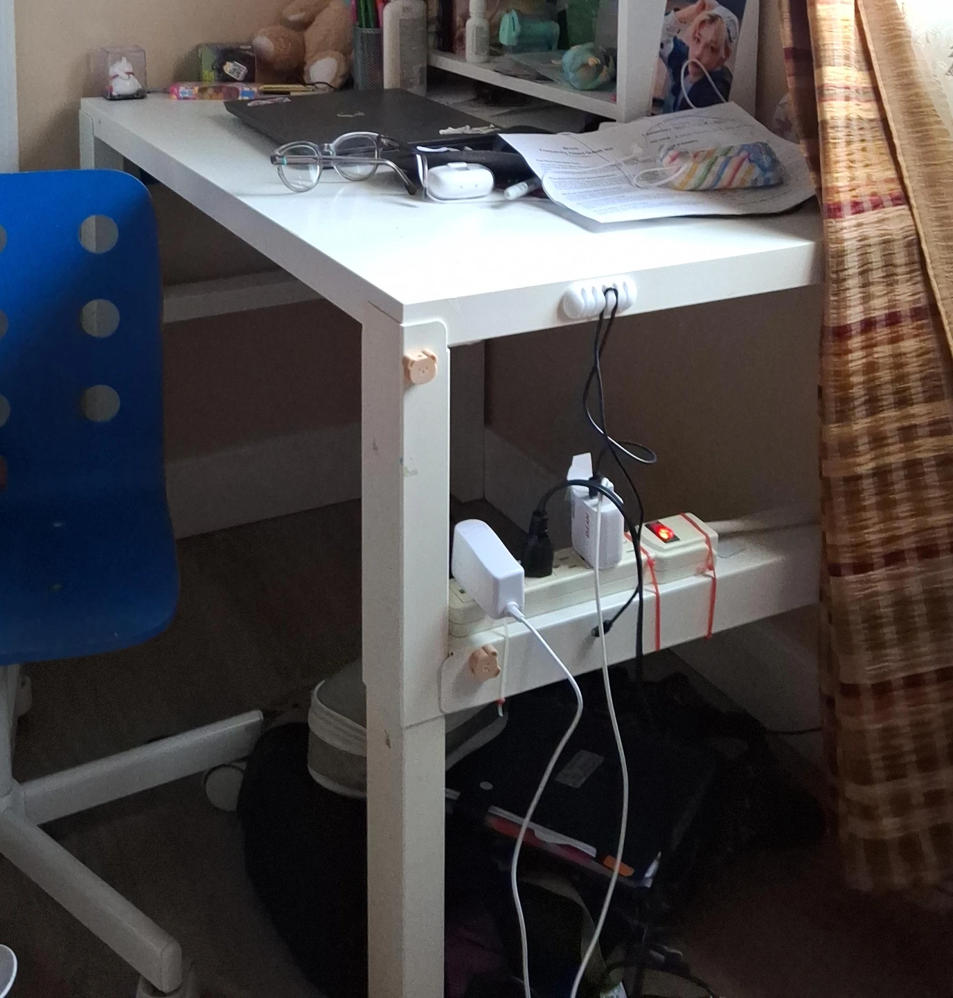 White Desk with Adjustable Height