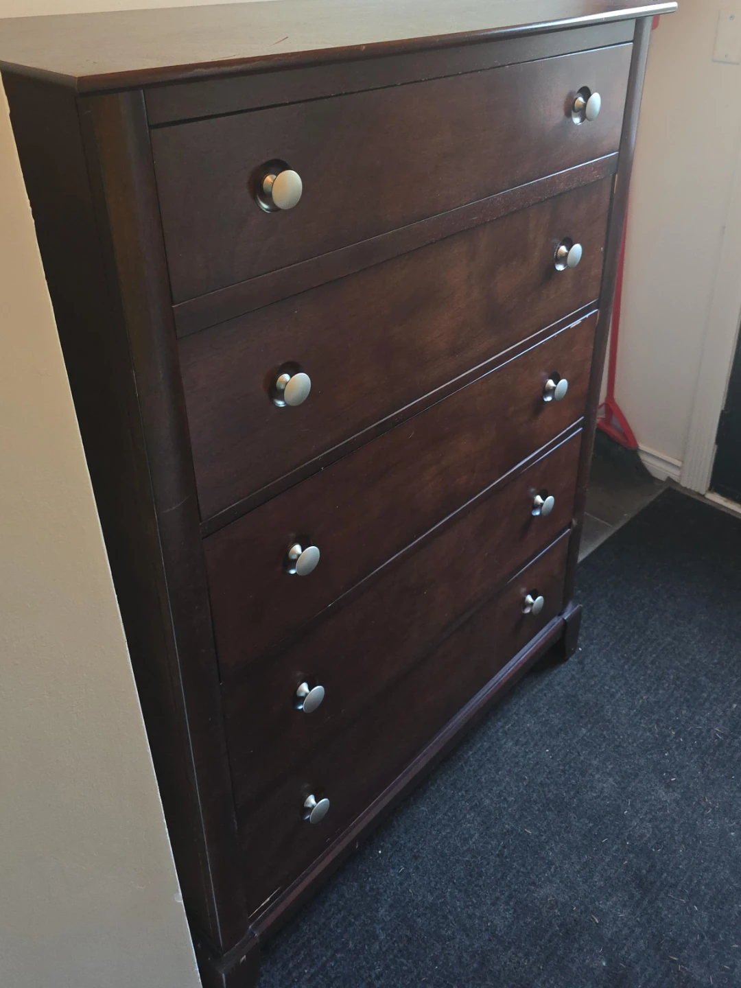Dark Brown 5-Drawer Dresser