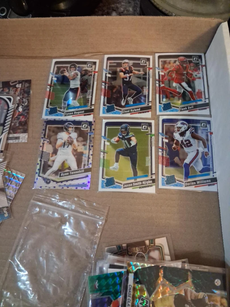 Panini NFL Football Cards - 2022 Optic Rated Rookie