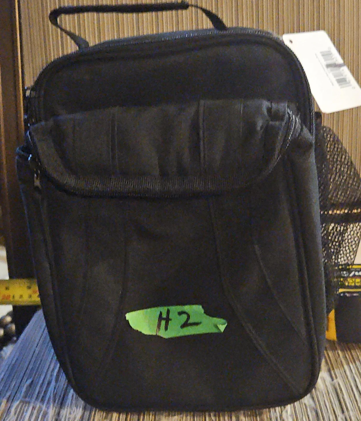 Black Insulated Lunch Bag with Mesh Pocket