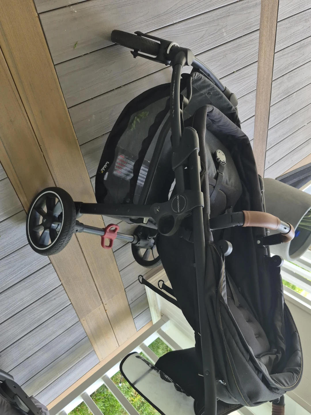 Larktale stroller with car seat adapter