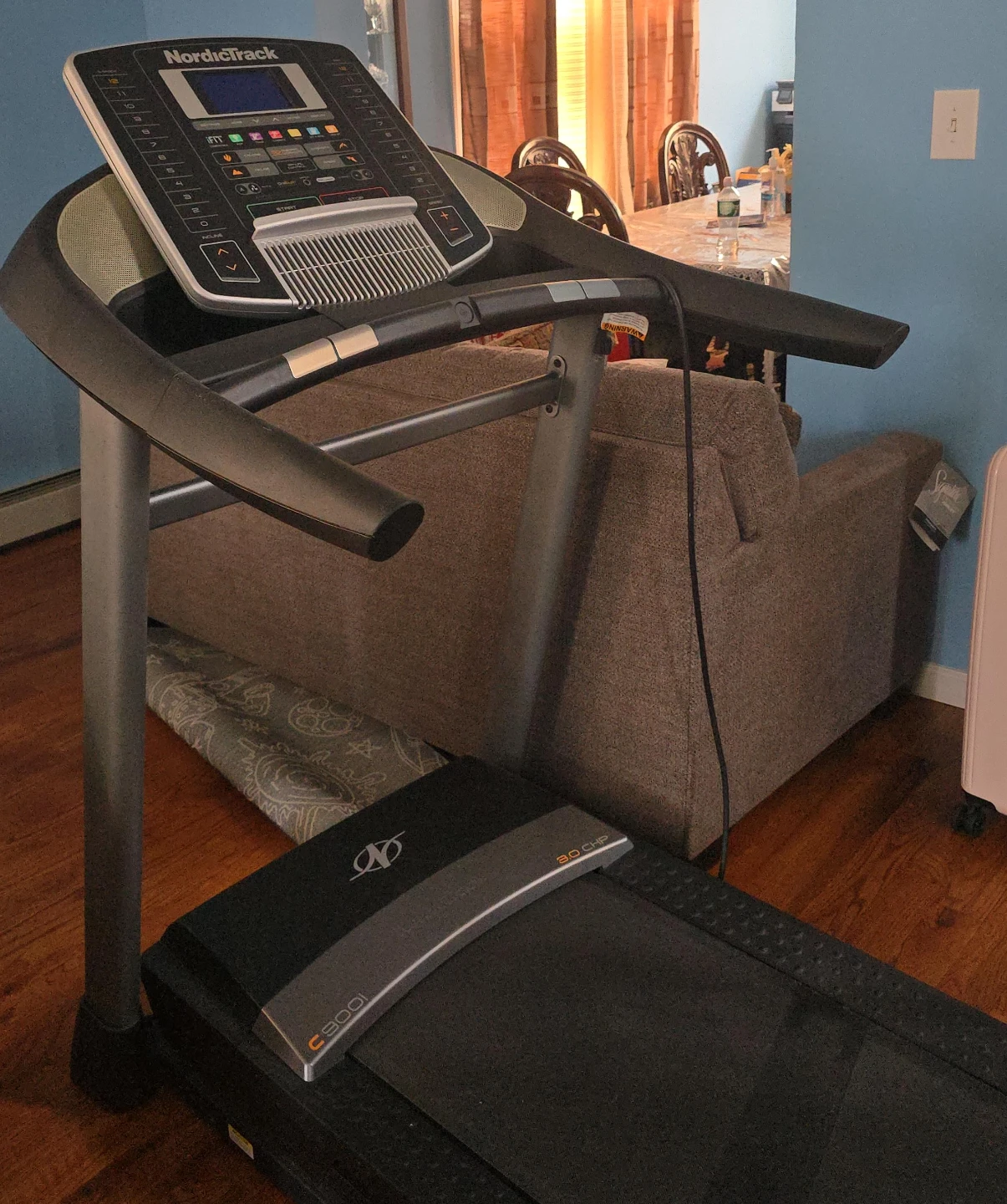 NordicTrack C 900i Treadmill