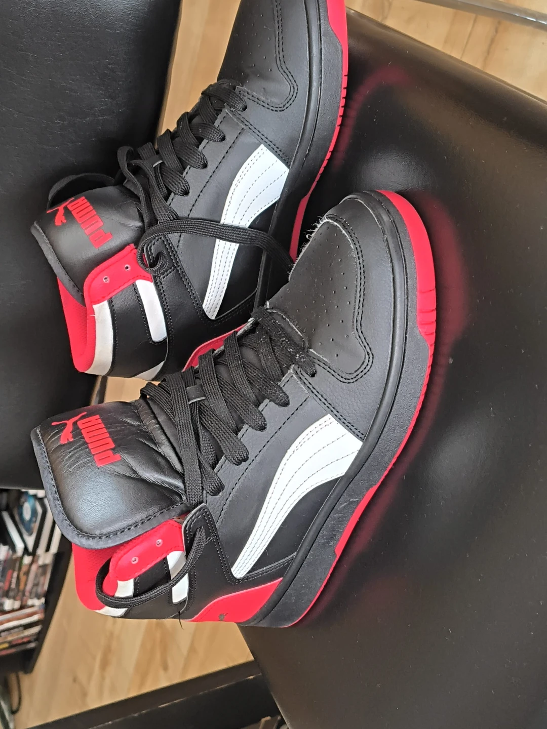 Puma High-Top Sneakers - Black/Red