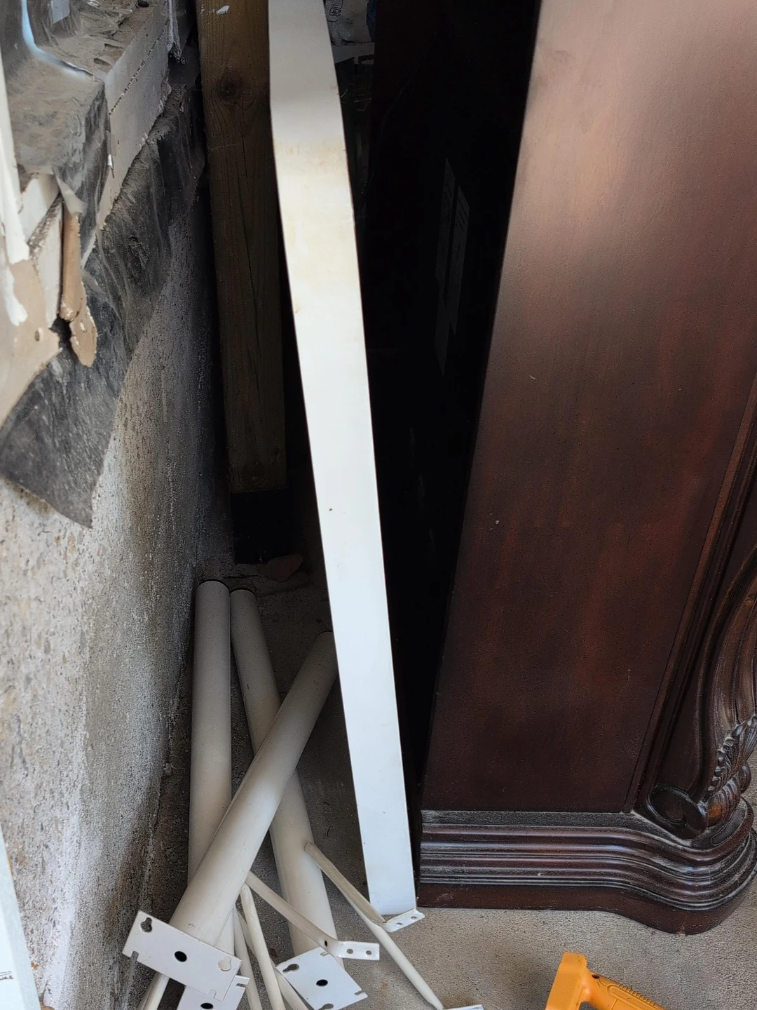 White wood Table