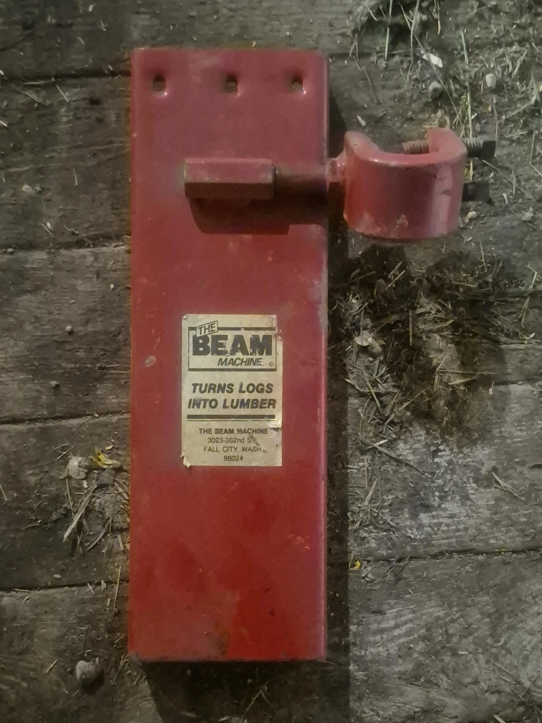 The Beam Machine Log Mill Attachment