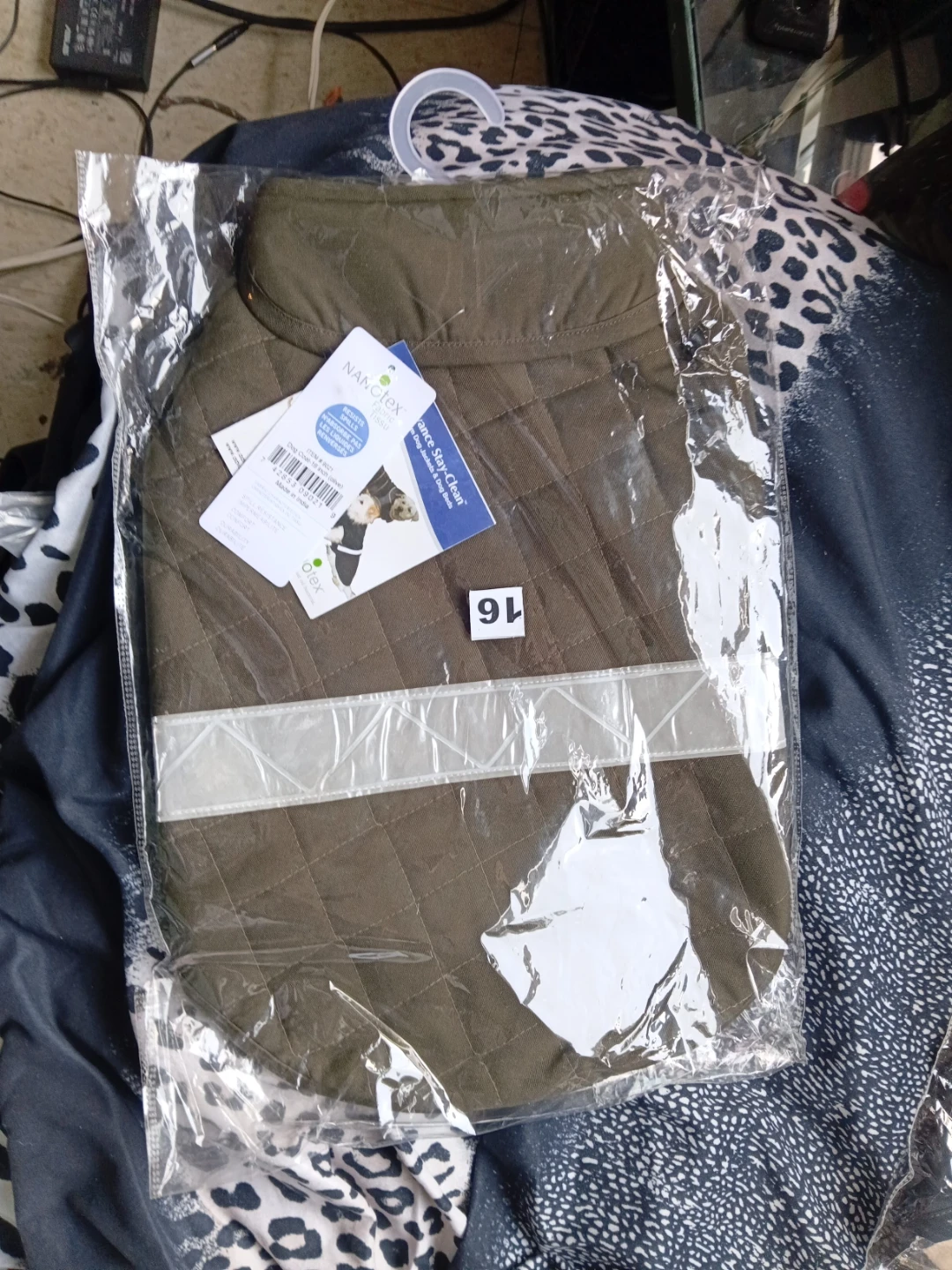 Otex Vance Stay-Clean Dog Jacket Size 16