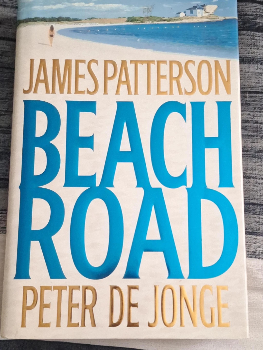 Beach Road by James Patterson and Peter de Jonge