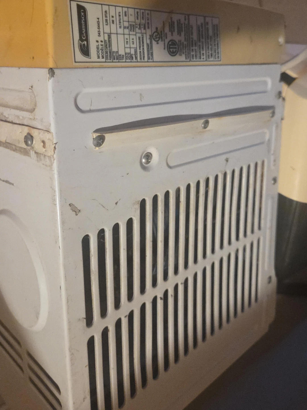 Garrison 5250 BTU Air Conditioner