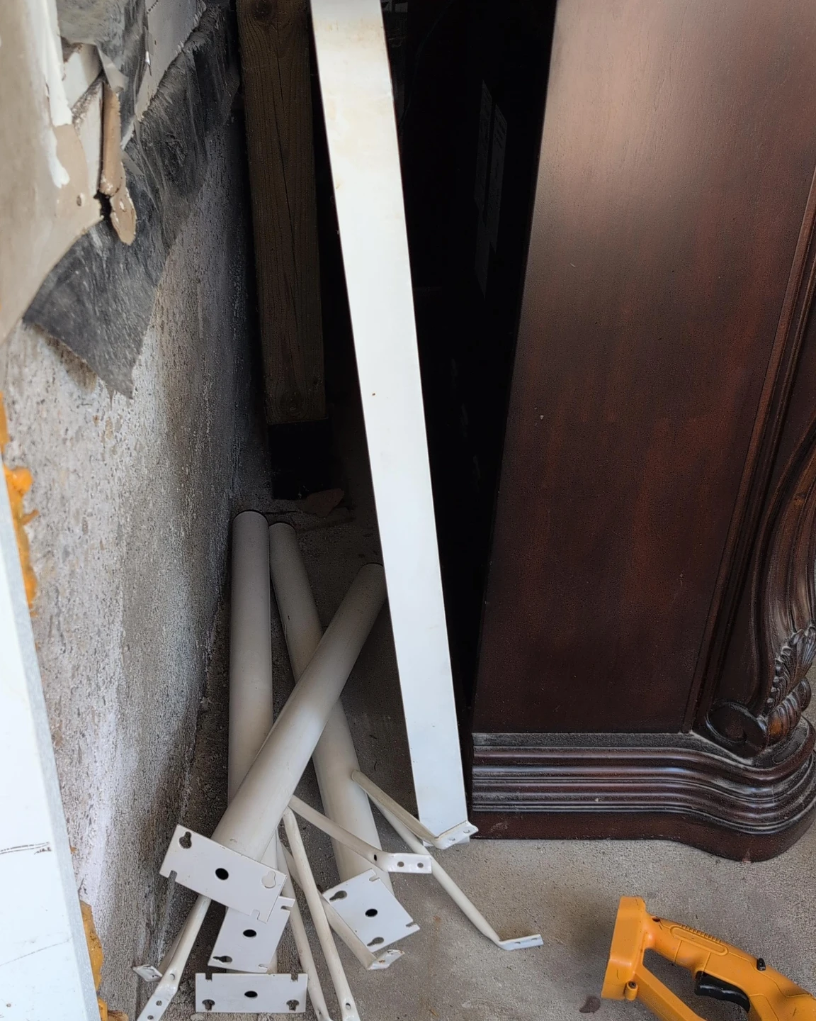 Full wood Table White Metal Table Legs (Set of 4) full