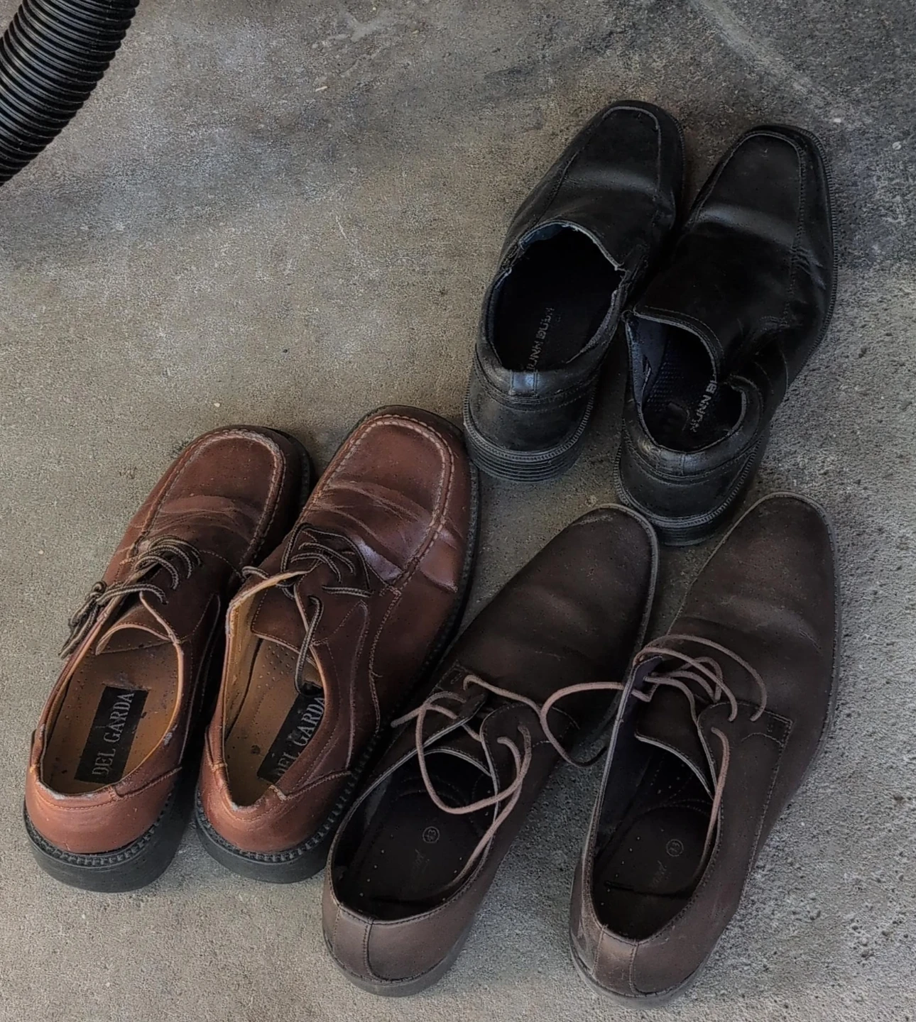 Men's Dress Shoes - Del Garda & John Bull