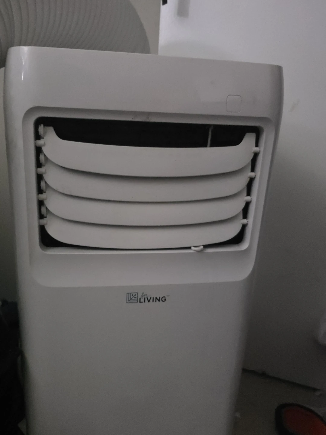 Portable air conditioner