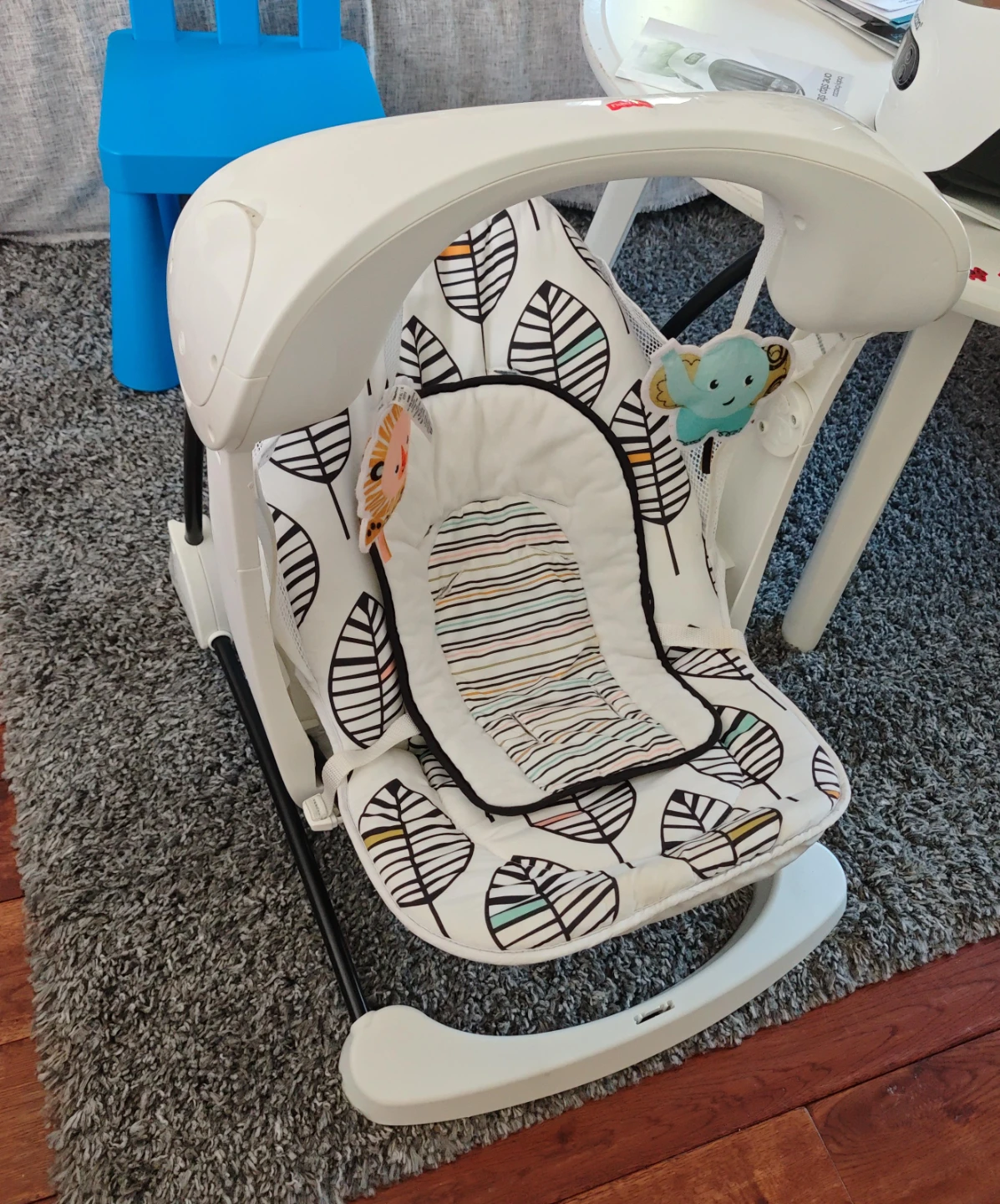 Fisher-Price Baby Swing⚽