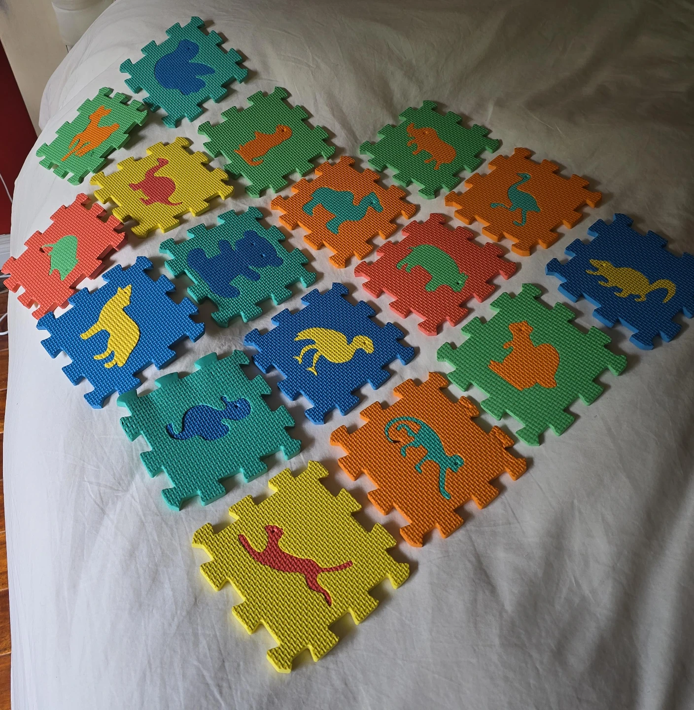 17 Foam Puzzle Mats with Animal Designs - photo 2