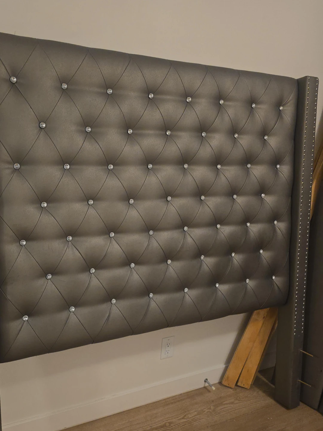 Queen Tufted Headboard with Crystal Accents
