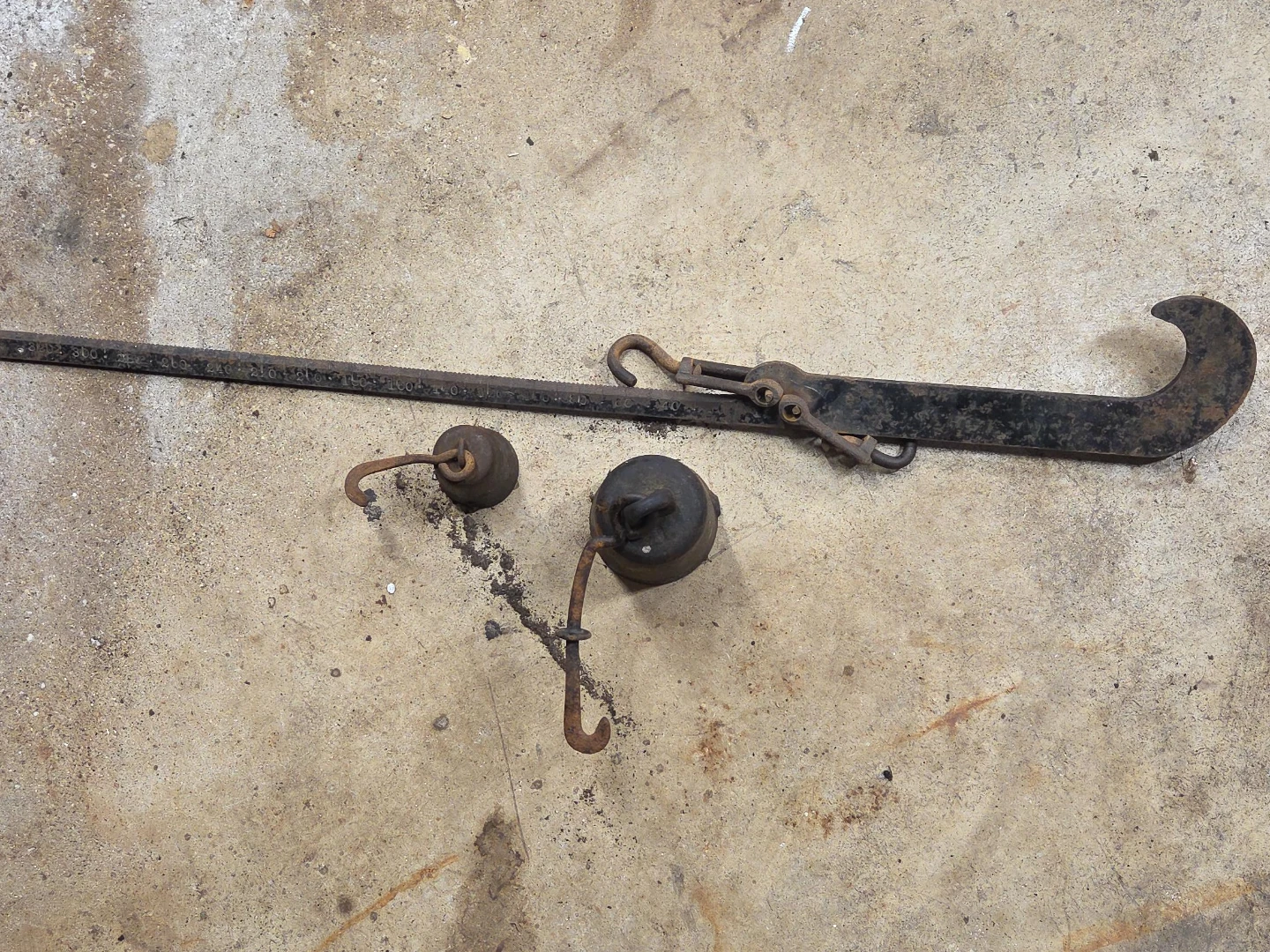 Vintage Balance Scale Beam with Weights