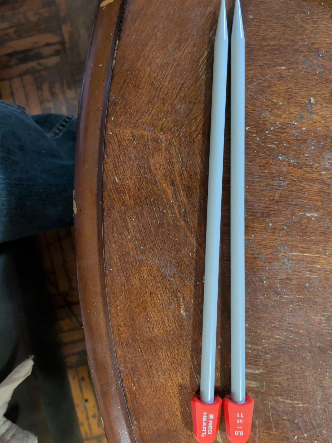 Red Heart Knitting Needles US 11 / 8.0 mm
