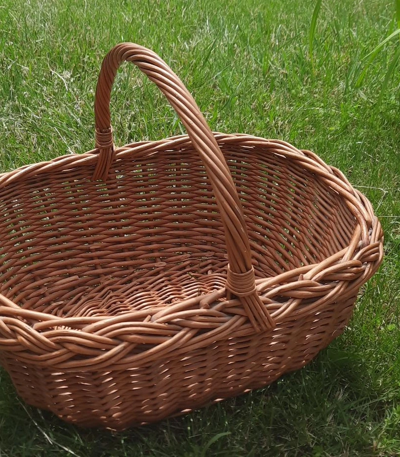 Wicker Picnic Basket with Handle
