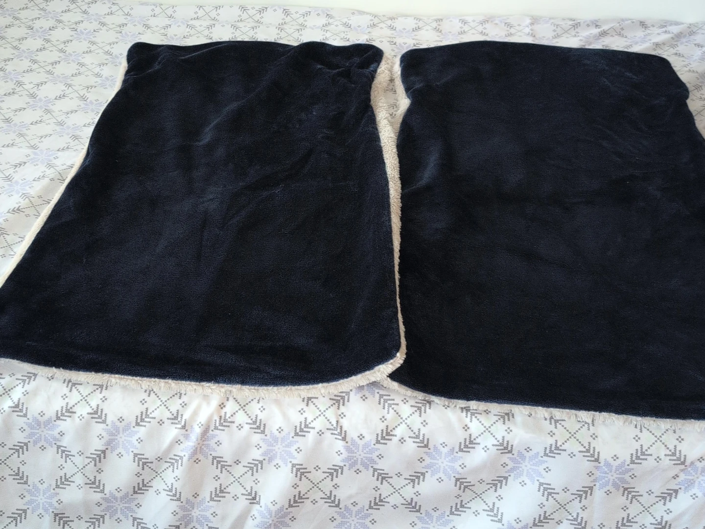 Navy Blue Plush pillow cases (Set of 2)