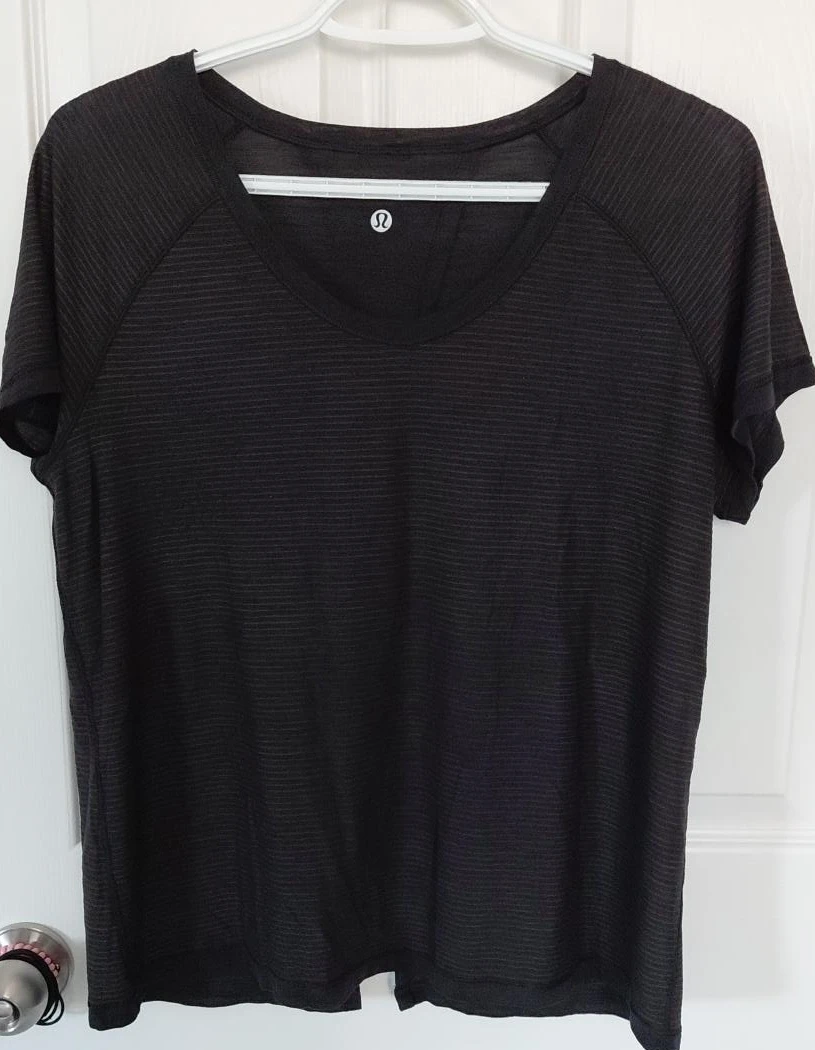 Lululemon Short Sleeve V-Neck T-Shirt
