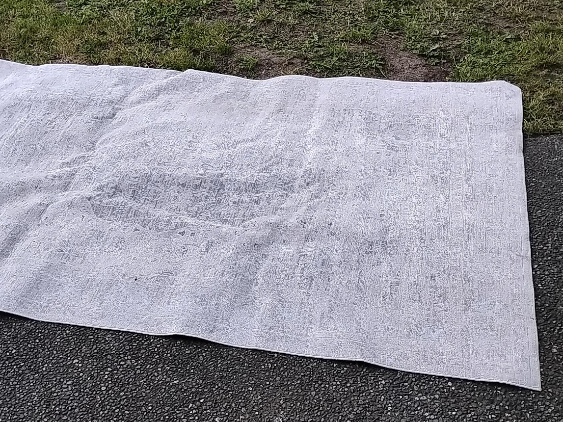 Light Grey Area Rug