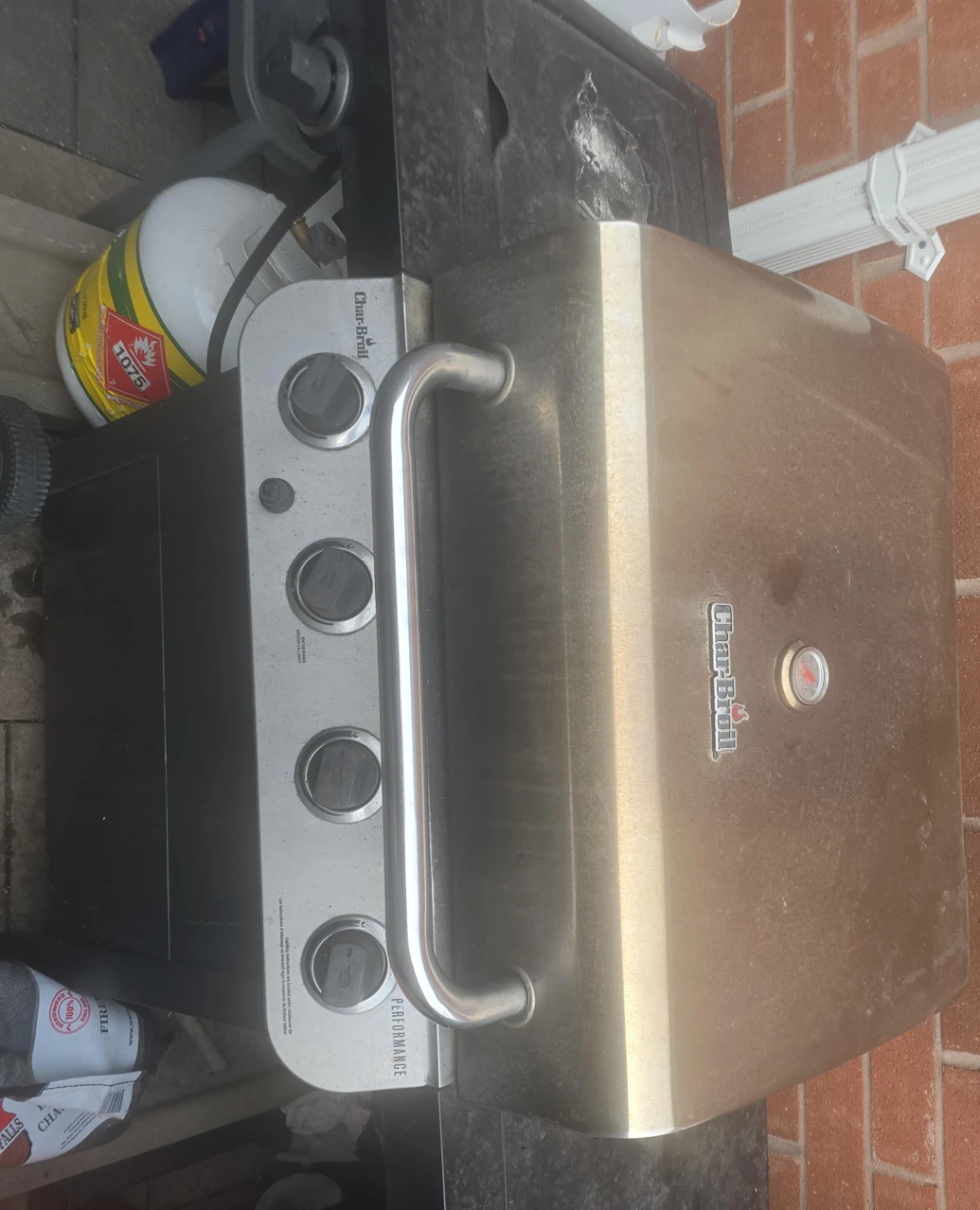 Char-Broil Performance Gas Grill