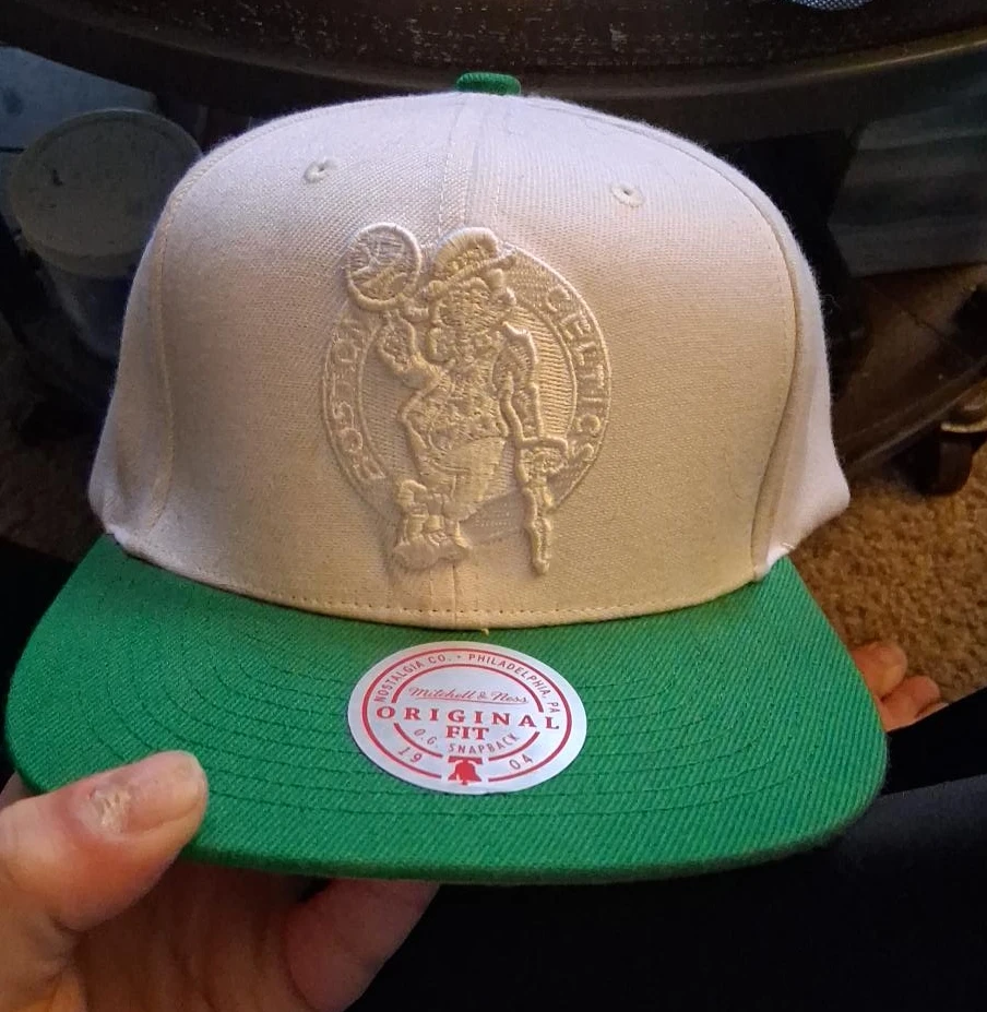 Mitchell & Ness Boston Celtics Snapback Hat