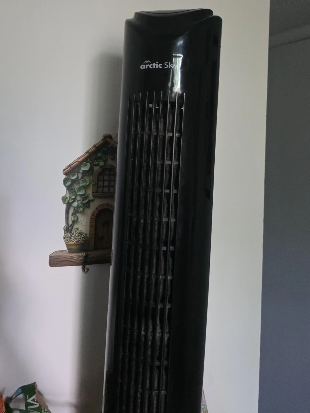 Arctic Sky Tower Fan - Black