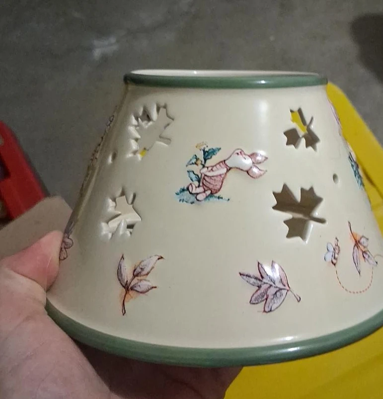 Disney Winnie the Pooh Ceramic Candle Shade
