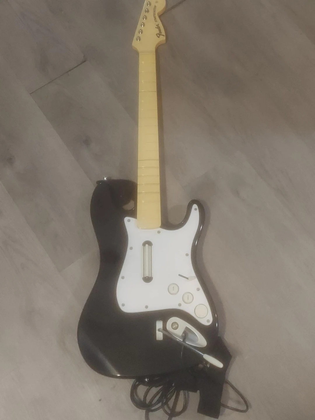 Rock band Fender Stratocaster Guitar Controller