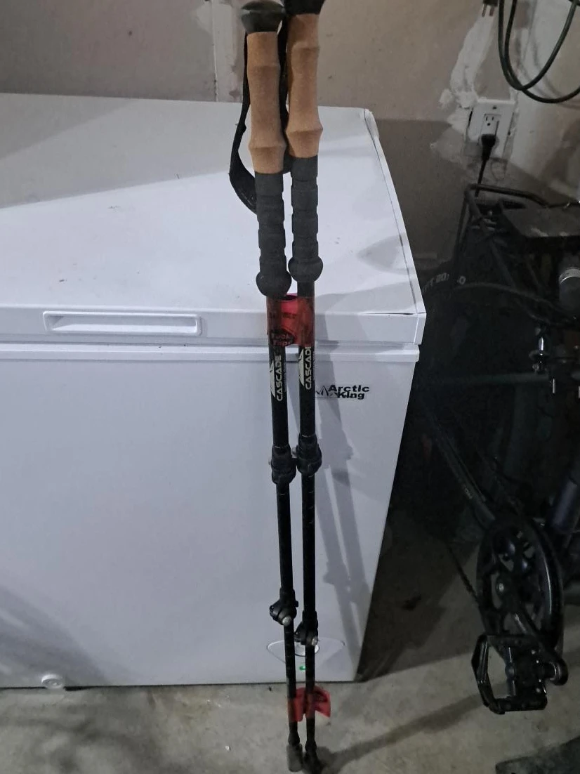 Cascade Trekking Poles - photo 2