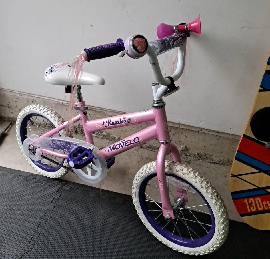 Pink Movelo Razzle Kids Bike