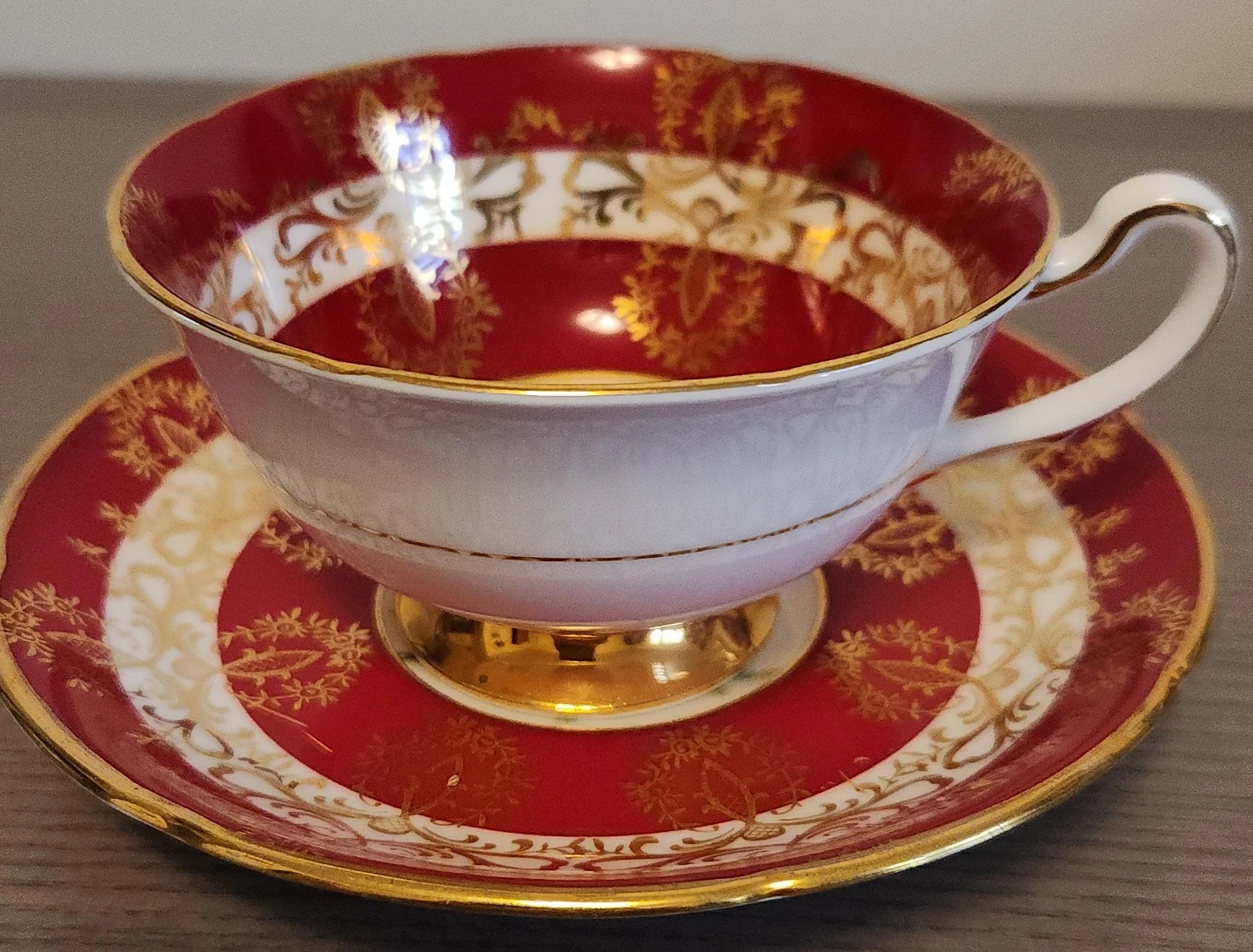 Royal Grafton Fine Bone China Tea Cup and Saucer Set